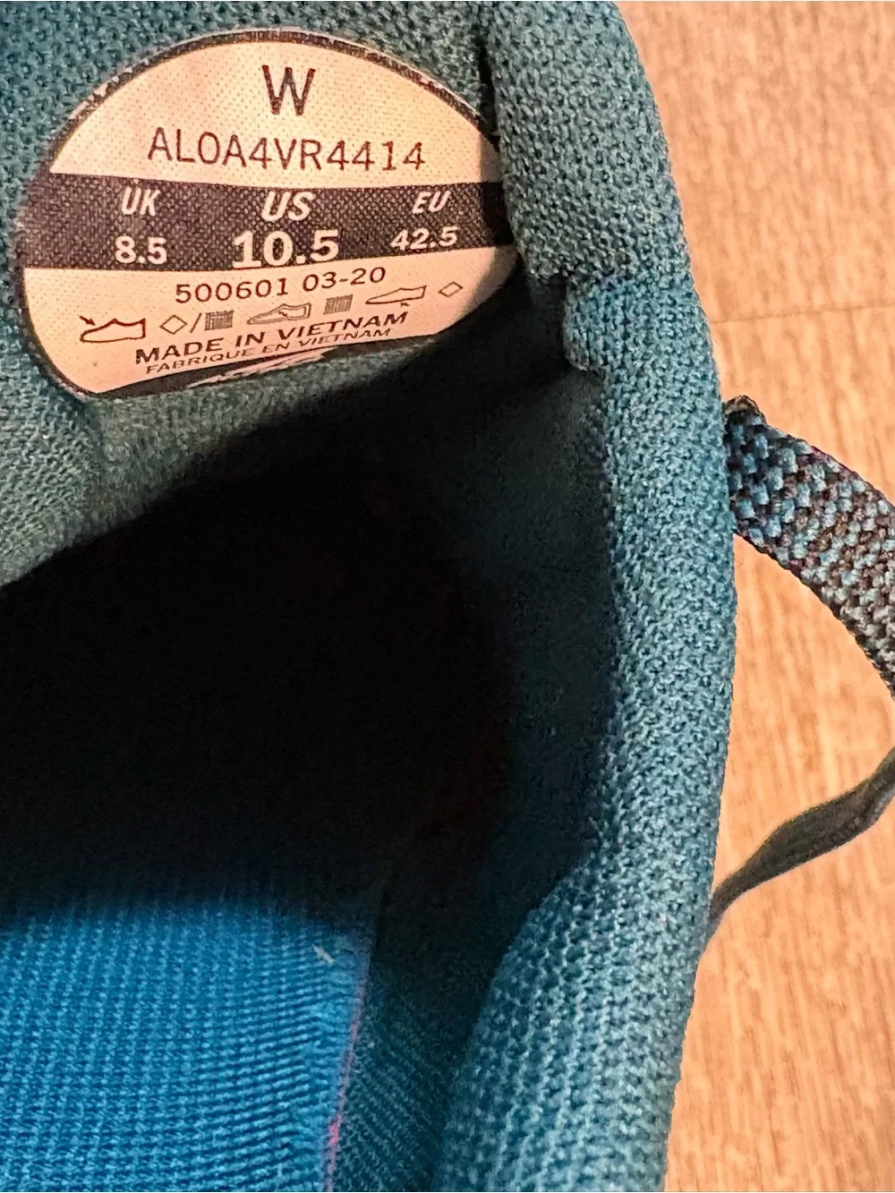 ALTRA WOMENS SUPERIOR 4.5 CAPRI TRAIL RUNNING SNEAKERS SIZE 10.5